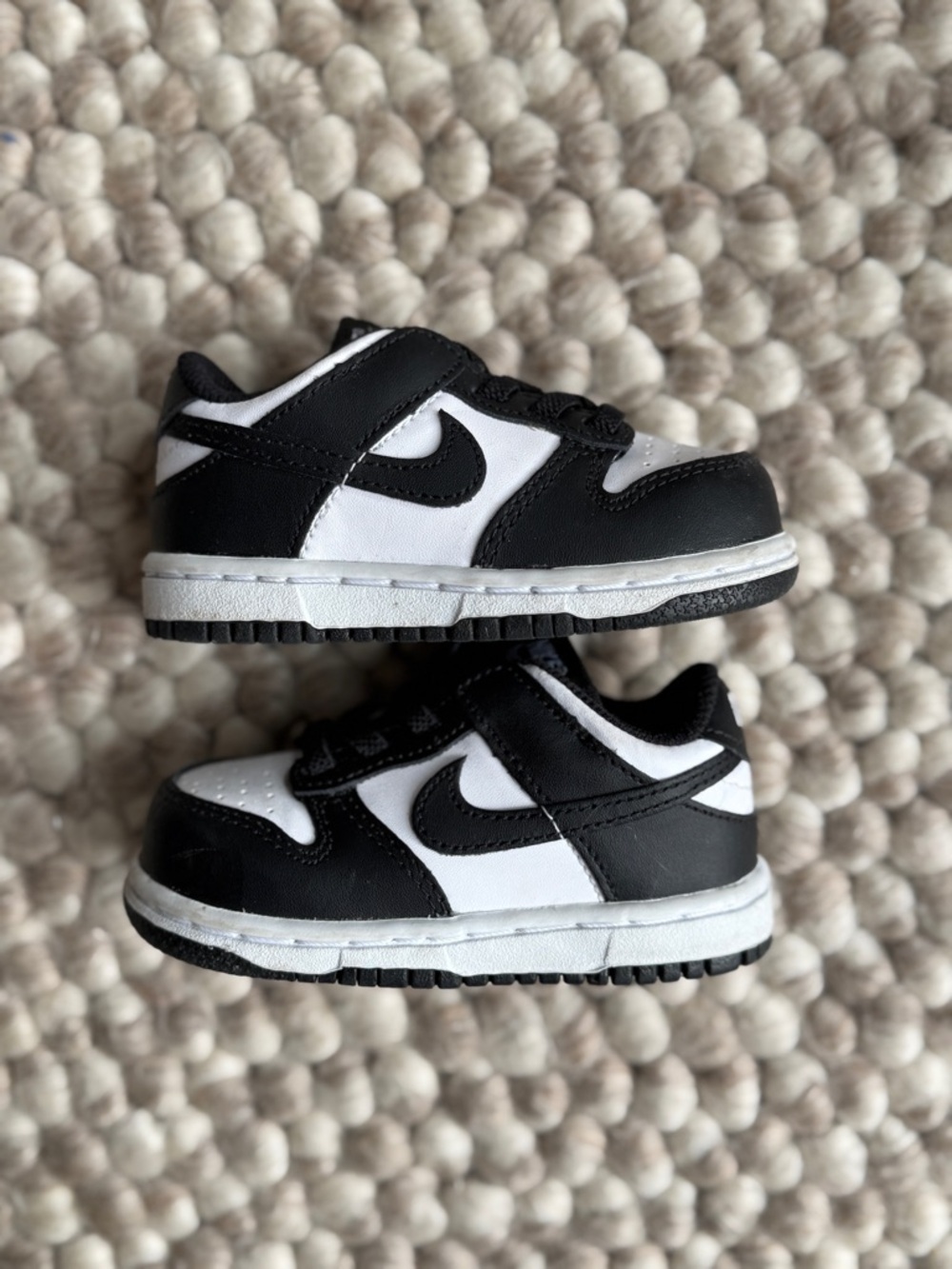 Nike Kids Dunk Low Sneakers 6C
